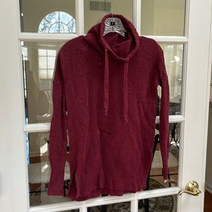 Ladies burgandy high top neck, long sleeve, very soft sweater